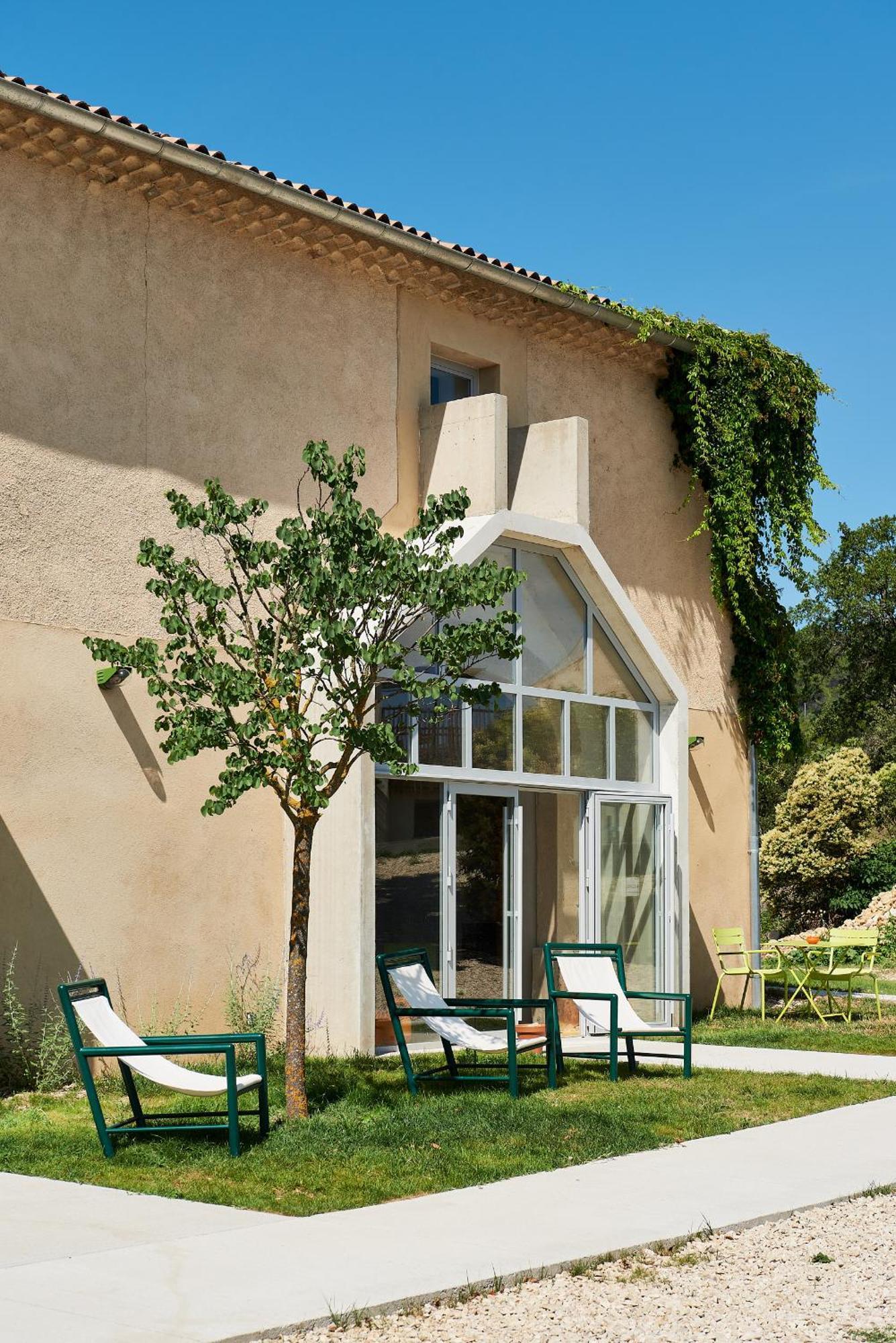 Domaine La Ferme Hi Bride Bed & Breakfast Villelaure Exterior photo