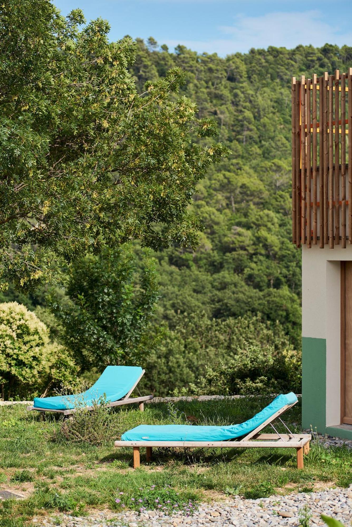 Domaine La Ferme Hi Bride Bed & Breakfast Villelaure Exterior photo